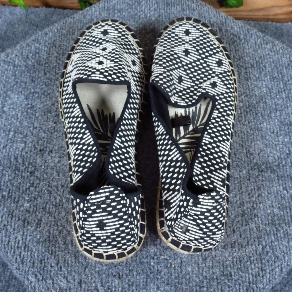 DV Dolce Vita Women Espadrille Flat Size 8 Summer Travel Black White Textile